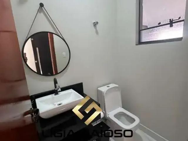 Casa / Sobrado para Venda em São José dos Campos/SP Jardim das Indústrias 3 Quartos