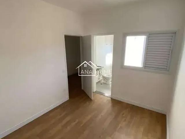 Casa / Sobrado para Venda em São José dos Campos/SP Jardim das Indústrias 3 Quartos