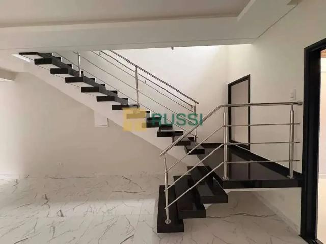 Casa / Sobrado para Venda em São José dos Campos/SP Jardim das Indústrias 3 Quartos