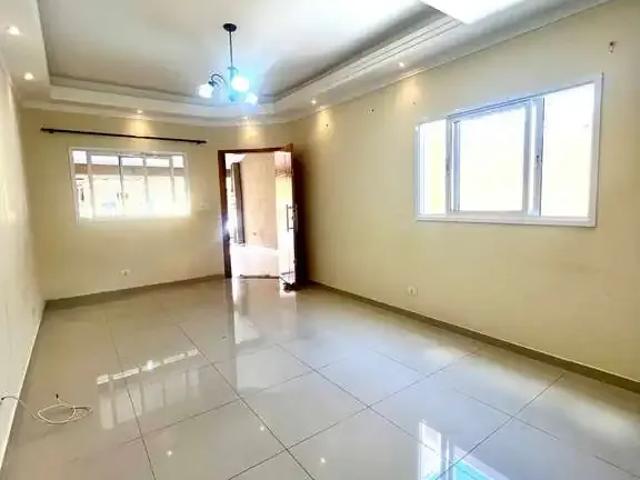 Casa / Sobrado para Venda em São José dos Campos/SP Jardim das Indústrias 3 Quartos
