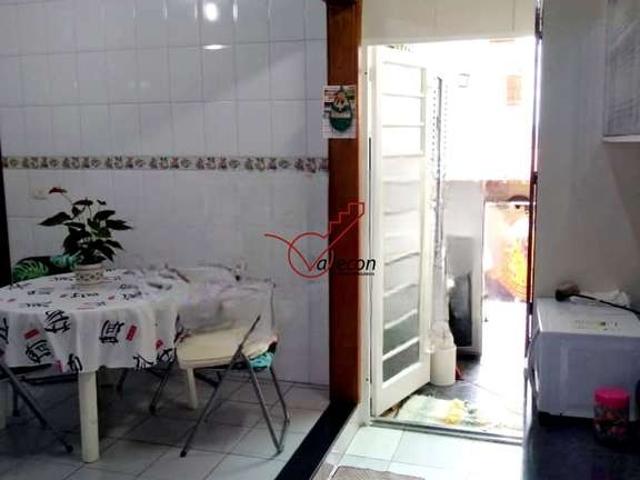 Casa / Sobrado para Venda em São José dos Campos/SP Jardim das Indústrias 3 Quartos