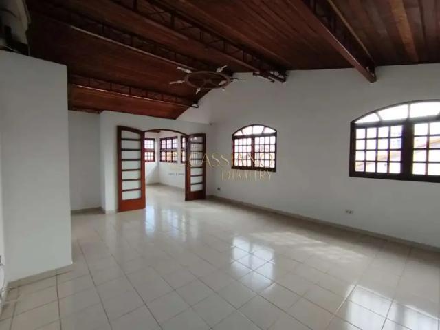 Casa / Sobrado para Venda em São José dos Campos/SP Jardim das Indústrias 3 Quartos