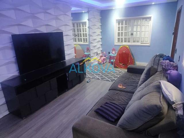 Casa / Sobrado para Venda em São José dos Campos/SP Jardim das Indústrias 3 Quartos