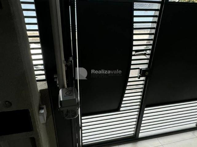 Casa / Sobrado para Venda em São José dos Campos/SP Jardim das Indústrias 3 Quartos