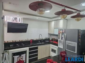 Casa / Sobrado para Venda em São José dos Campos/SP Jardim das Indústrias 3 Quartos