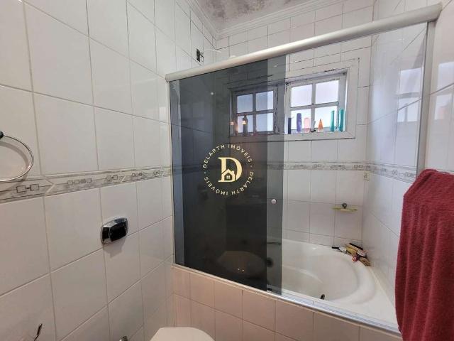 Casa / Sobrado para Venda em São José dos Campos/SP Jardim das Indústrias 3 Quartos