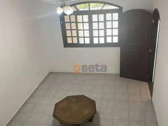 Casa / Sobrado para Venda em São José dos Campos/SP Jardim das Indústrias 3 Quartos