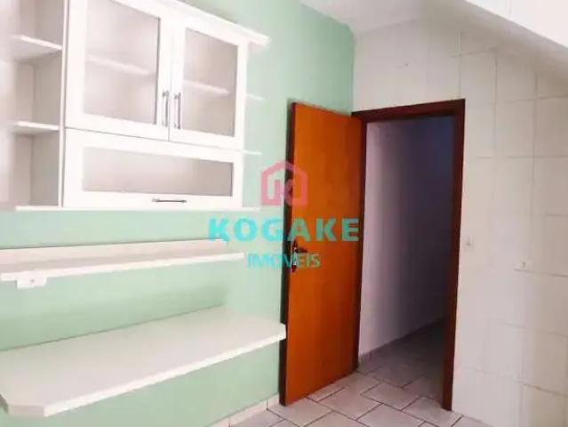 Casa / Sobrado para Venda em São José dos Campos/SP Jardim das Indústrias 3 Quartos