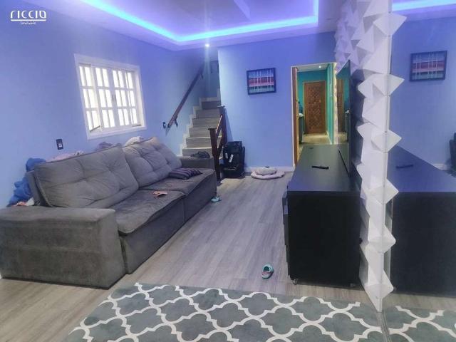 Casa / Sobrado para Venda em São José dos Campos/SP Jardim das Indústrias 3 Quartos