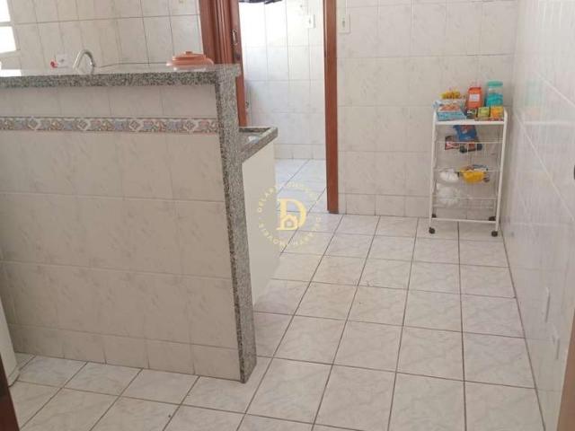 Casa / Sobrado para Venda em São José dos Campos/SP Jardim das Indústrias 3 Quartos