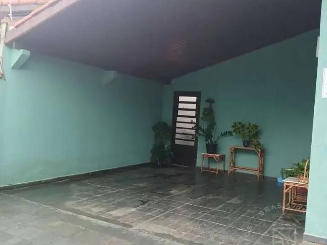 Casa / Sobrado para Venda em São José dos Campos/SP Jardim das Indústrias 3 Quartos