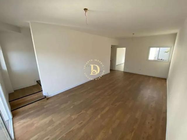 Casa / Sobrado para Venda em São José dos Campos/SP Jardim das Indústrias 3 Quartos