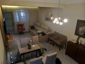 Casa / Sobrado para Venda em São José dos Campos/SP Jardim das Indústrias 3 Quartos
