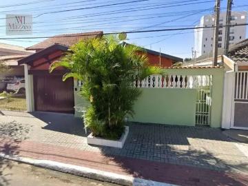 Casa / Sobrado para Venda em São José dos Campos/SP Jardim das Indústrias 3 Quartos