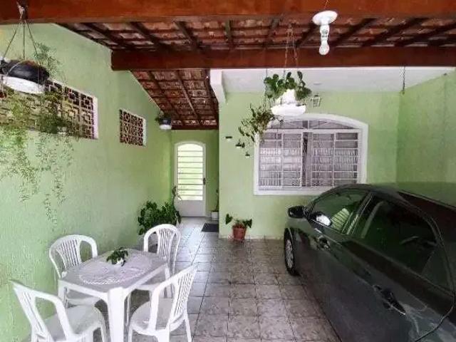 Casa / Sobrado para Venda em São José dos Campos/SP Jardim das Indústrias 3 Quartos