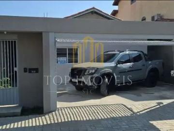 Rua Jacarandas, Praça da Criança - Garagem
