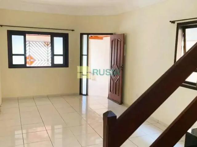 Casa / Sobrado para Venda em São José dos Campos/SP Jardim das Indústrias 3 Quartos
