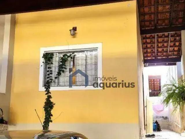 Casa / Sobrado para Venda em São José dos Campos/SP Jardim das Indústrias 3 Quartos