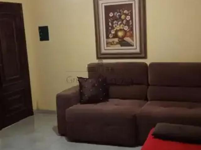 Casa / Sobrado para Venda em São José dos Campos/SP Jardim das Indústrias 3 Quartos