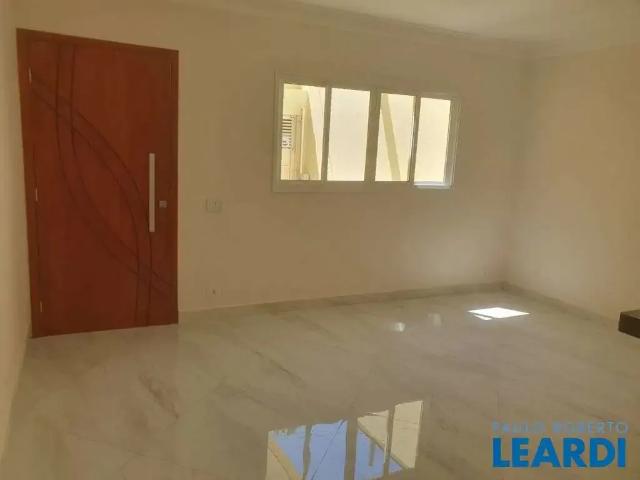 Casa / Sobrado para Venda em São José dos Campos/SP Jardim das Indústrias 4 Quartos