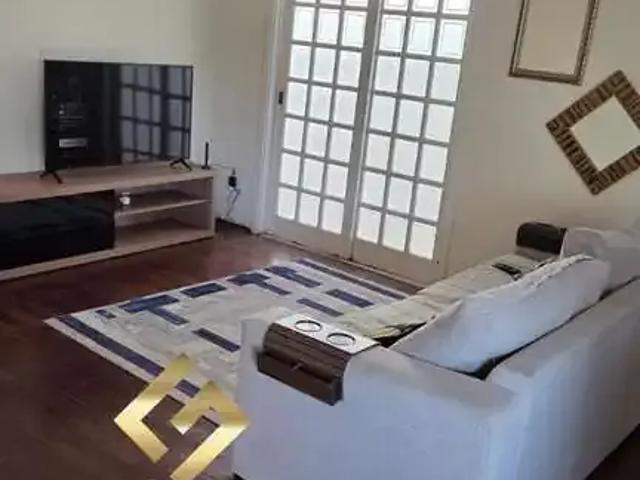Casa / Sobrado para Venda em São José dos Campos/SP Jardim das Indústrias 4 Quartos
