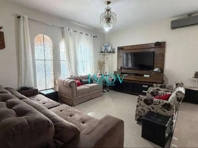 Casa / Sobrado para Venda em São José dos Campos/SP Jardim das Indústrias 4 Quartos