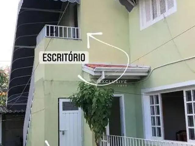 Casa / Sobrado para Venda em São José dos Campos/SP Jardim das Indústrias 4 Quartos