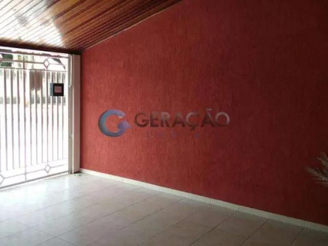 Casa / Sobrado para Venda em São José dos Campos/SP Jardim das Indústrias 4 Quartos