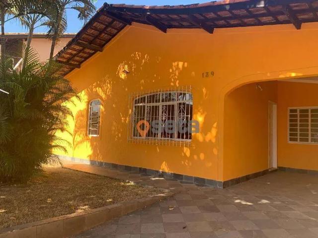 Casa / Sobrado para Venda em São José dos Campos/SP Jardim das Indústrias 4 Quartos