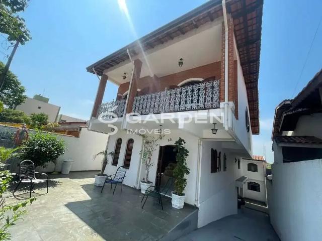 Casa / Sobrado para Venda em São José dos Campos/SP Jardim das Indústrias 4 Quartos