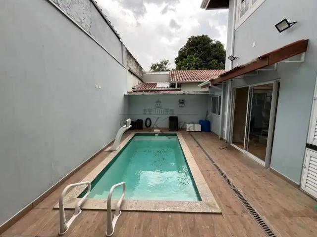 Casa / Sobrado para Venda em São José dos Campos/SP Jardim das Indústrias 4 Quartos