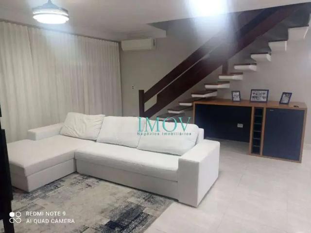 Casa / Sobrado para Venda em São José dos Campos/SP Jardim das Indústrias 4 Quartos