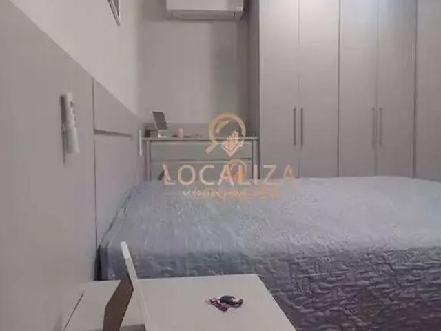 Casa / Sobrado para Venda em São José dos Campos/SP Jardim das Indústrias 4 Quartos