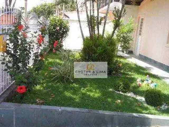Casa / Sobrado para Venda em São José dos Campos/SP Jardim das Indústrias 4 Quartos