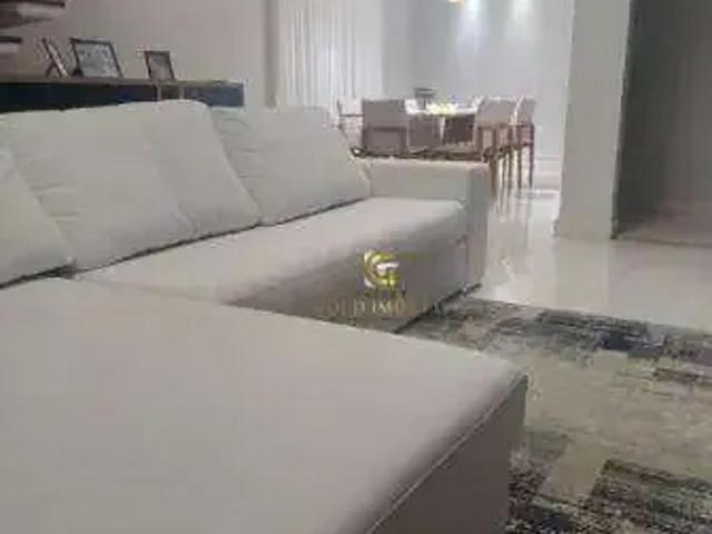 Casa / Sobrado para Venda em São José dos Campos/SP Jardim das Indústrias 4 Quartos