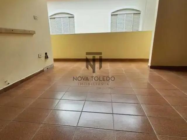 Casa / Sobrado para Venda em São José dos Campos/SP Jardim das Indústrias 5 Quartos
