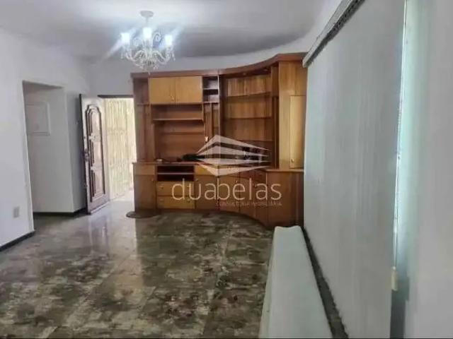 Casa / Sobrado para Venda em São José dos Campos/SP Jardim das Indústrias 5 Quartos