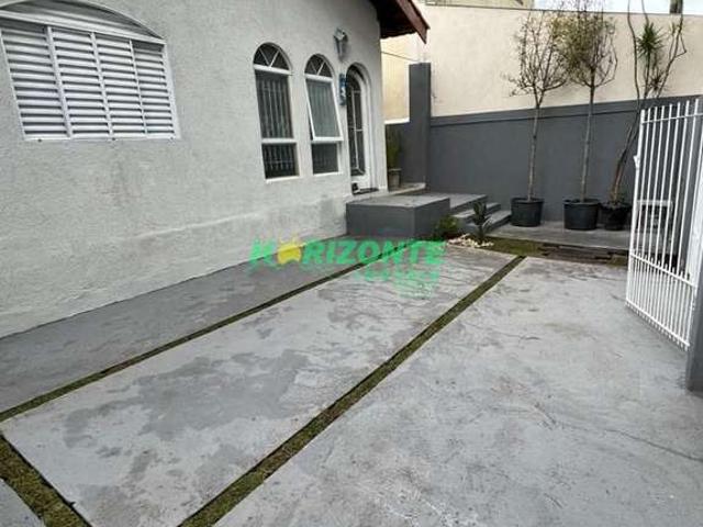 Casa / Sobrado para Venda em São José dos Campos/SP Jardim das Indústrias 5 Quartos