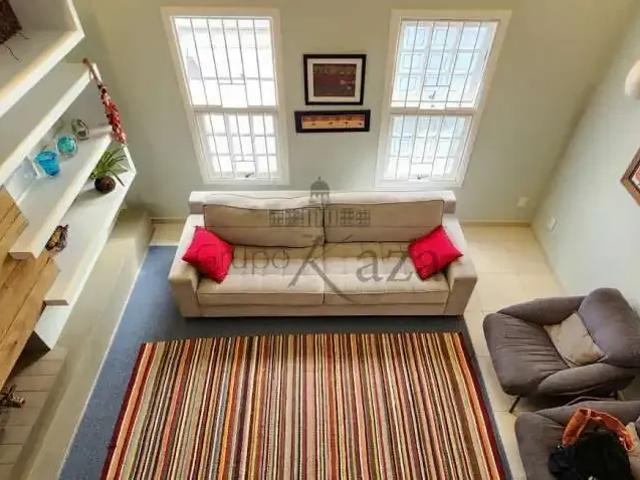 Casa / Sobrado para Venda em São José dos Campos/SP Jardim das Indústrias 5 Quartos