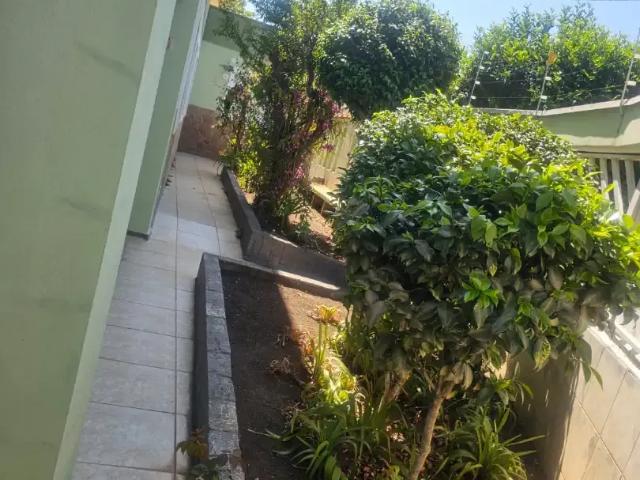 Casa / Sobrado para Venda em São José dos Campos/SP Jardim das Indústrias 7 Quartos