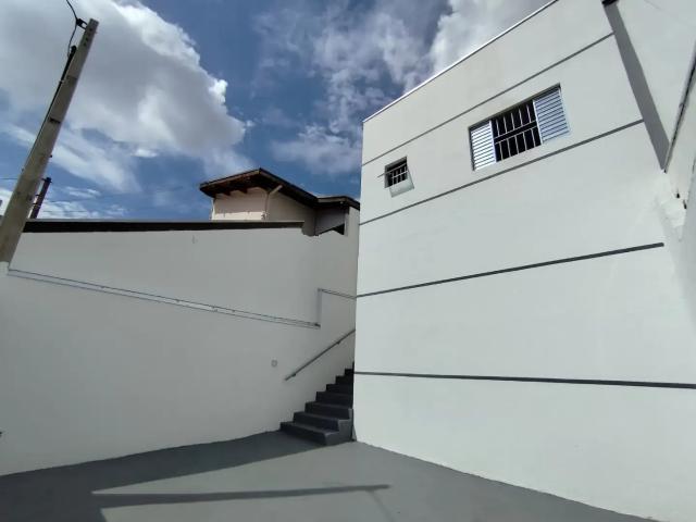 Casa / Sobrado para Venda em São José dos Campos/SP Jardim dos Bandeirantes 2 Quartos