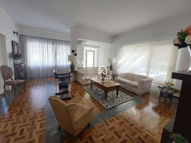 Casa / Sobrado para Venda em São José dos Campos/SP Jardim Esplanada 5 Quartos