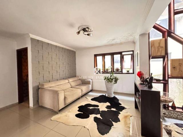 Casa / Sobrado para Venda em São José dos Campos/SP Jardim Esplanada II 6 Quartos