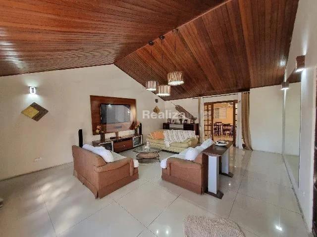 Casa / Sobrado para Venda em São José dos Campos/SP Jardim Estoril 3 Quartos