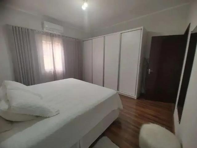 Casa / Sobrado para Venda em São José dos Campos/SP Jardim Imperial 2 Quartos