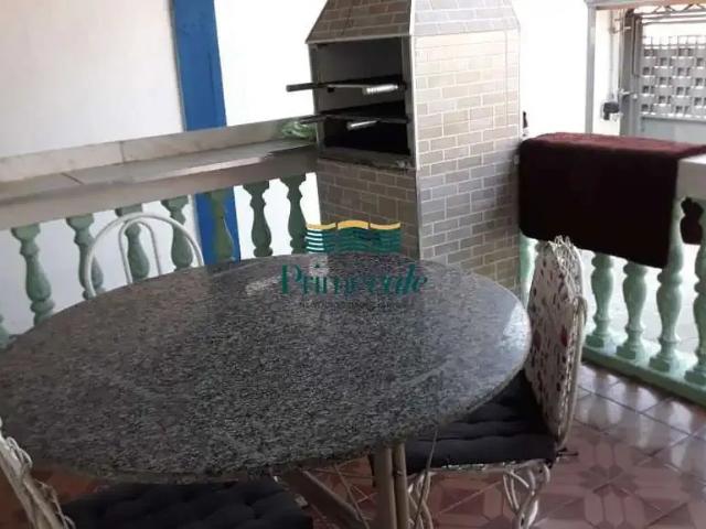 Casa / Sobrado para Venda em São José dos Campos/SP Jardim Imperial 4 Quartos
