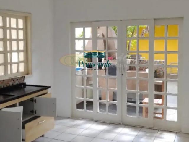Casa / Sobrado para Venda em São José dos Campos/SP Jardim Ismênia 3 Quartos