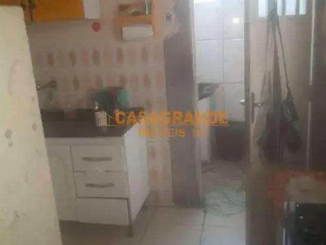 Casa / Sobrado para Venda em São José dos Campos/SP Jardim Ismênia 3 Quartos