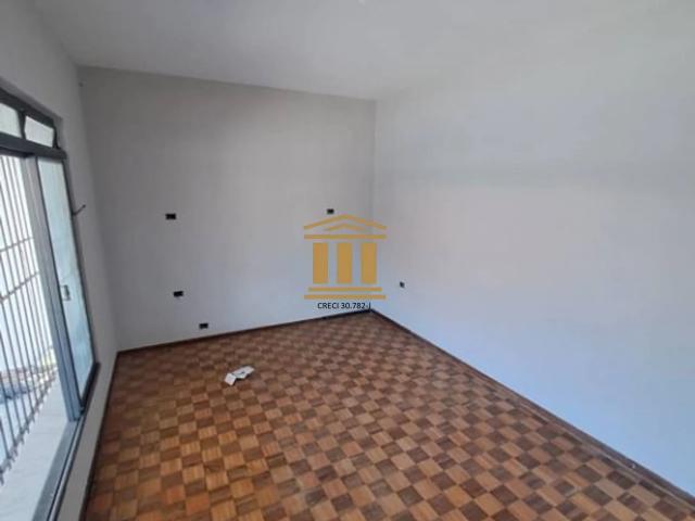 Casa / Sobrado para Venda em São José dos Campos/SP Jardim Ismênia 5 Quartos