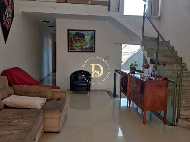Casa / Sobrado para Venda em São José dos Campos/SP Jardim Paraíso do Sol 4 Quartos